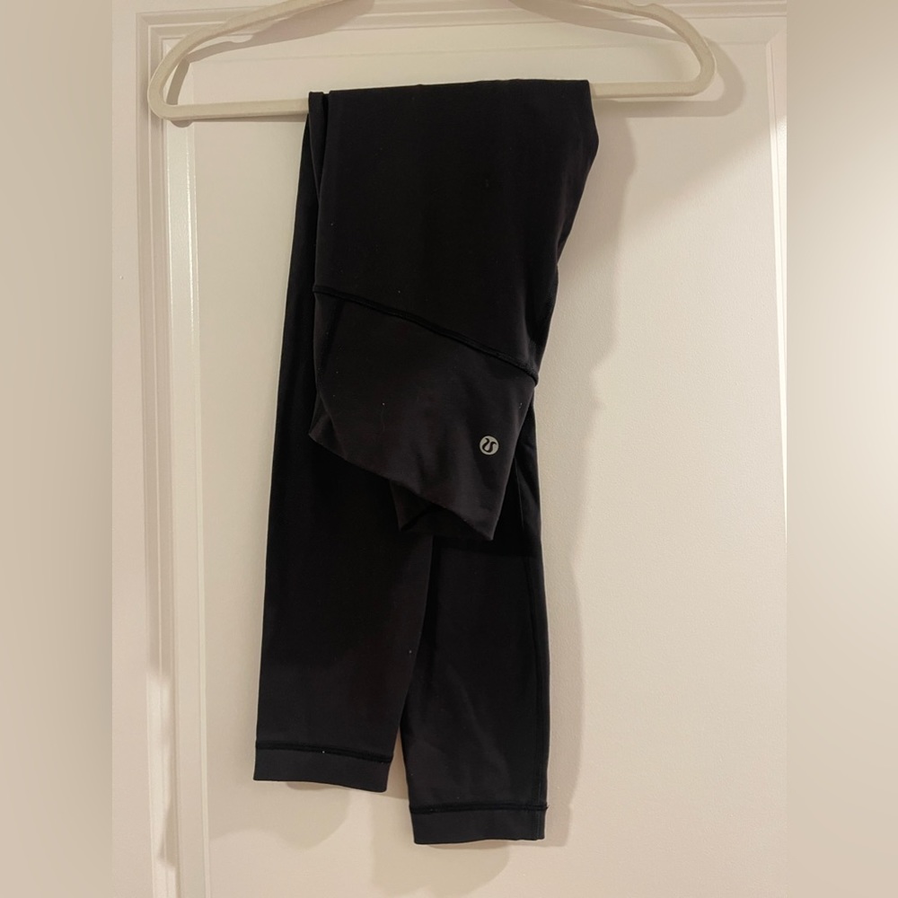 Lululemon Black Wunder Under 25” Leggings